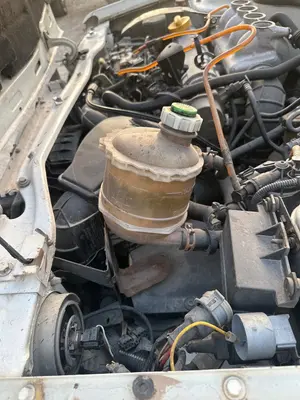 Foto de DEPOSITO EXPANSION RENAULT RAPID /EXPRESS (F40) 1.9 Diesel (64 CV / 47 KW)