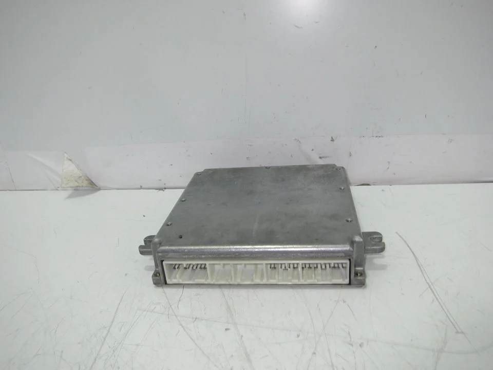 Foto de CENTRALITA MOTOR UCE HONDA CIVIC AERODECK (MB/MC) 1.6 CAT (D 16 B 2) (116 CV / 85 KW) referencia 37820PMHE11