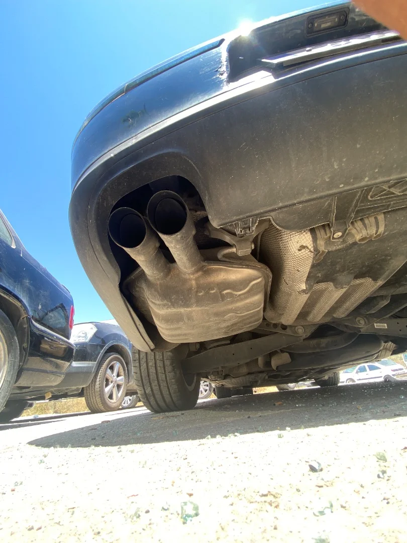 Foto de TUBO ESCAPE TRASERO VOLKSWAGEN PASSAT BERLINA (3C2) 2.0 TDI (140 CV / 103 KW)