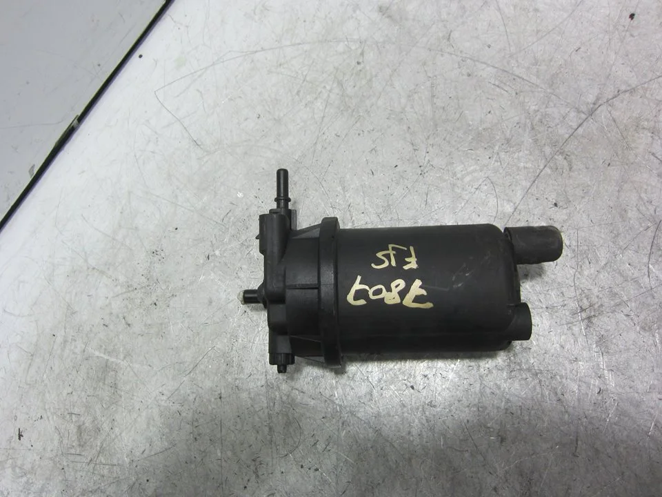 Foto de FILTRO GASOIL RENAULT MEGANE II COUPE/CABRIO 1.9 dCi Diesel FAP (131 CV / 96 KW) referencia 8200314482