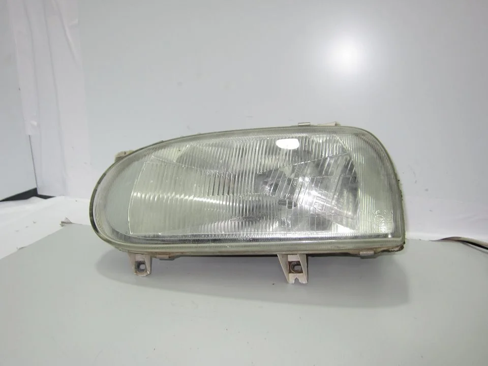 Foto de FARO IZQUIERDO VOLKSWAGEN GOLF III (1H1)(11.1991) 1.9 TDI (90 CV / 66 KW) referencia 3800957259875
