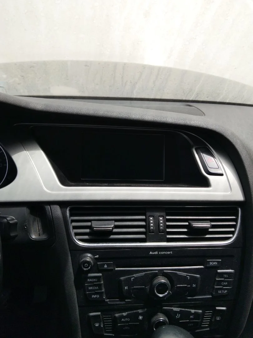 Foto de SISTEMA NAVEGACION GPS AUDI A4 BERLINA (8K2) 2.0 16V TDI (143 CV / 105 KW)
