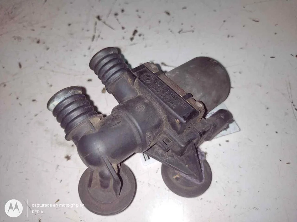 Foto de VALVULA INTERCAMBIO DE CALEFACCION BMW SERIE 3 BERLINA (E46) referencia 1147412144