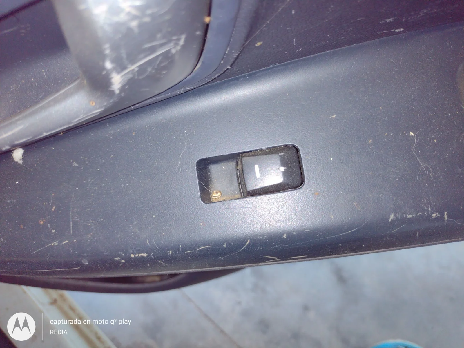 Foto de MANDO ELEVALUNAS DELANTERO DERECHO KIA RIO (UB) 1.2 CAT (86 CV / 63 KW)
