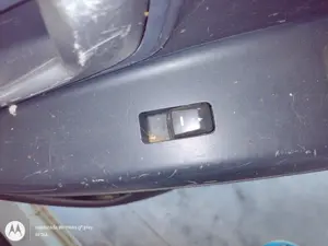 Foto de MANDO ELEVALUNAS DELANTERO DERECHO KIA RIO (UB) 1.2 CAT (86 CV / 63 KW)