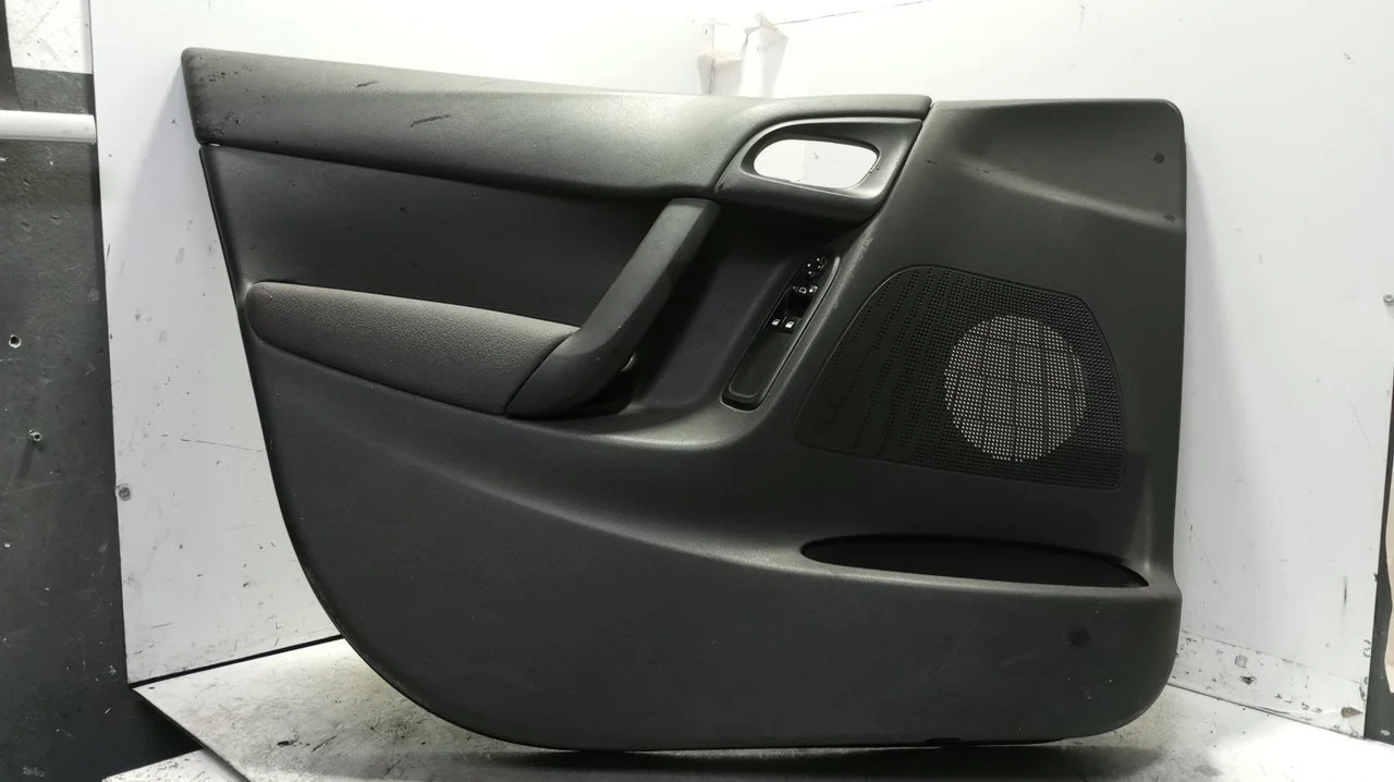 Foto de GUARNECIDO PUERTA DELANTERA IZQUIERDA CITROEN C3 1.4 (73 CV / 54 KW) referencia 96835050ZM