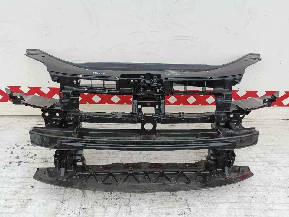 Foto de PANEL FRONTAL NISSAN TERRANO II (R20) 2.7 Turbodiesel (125 CV / 92 KW) referencia 5M0807093B