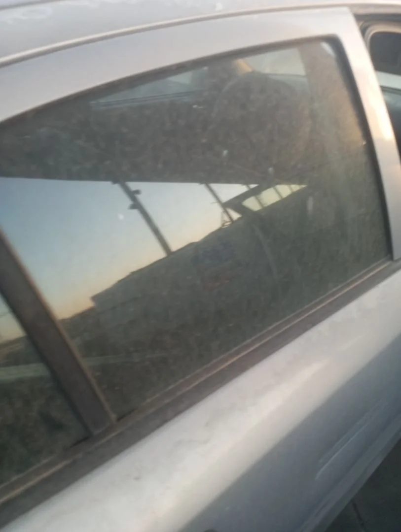 Foto de LUNA TRASERA DERECHA OPEL ASTRA G BERLINA 1.6 CAT (Z 16 SE / L55) (84 CV / 62 KW) referencia 90521818