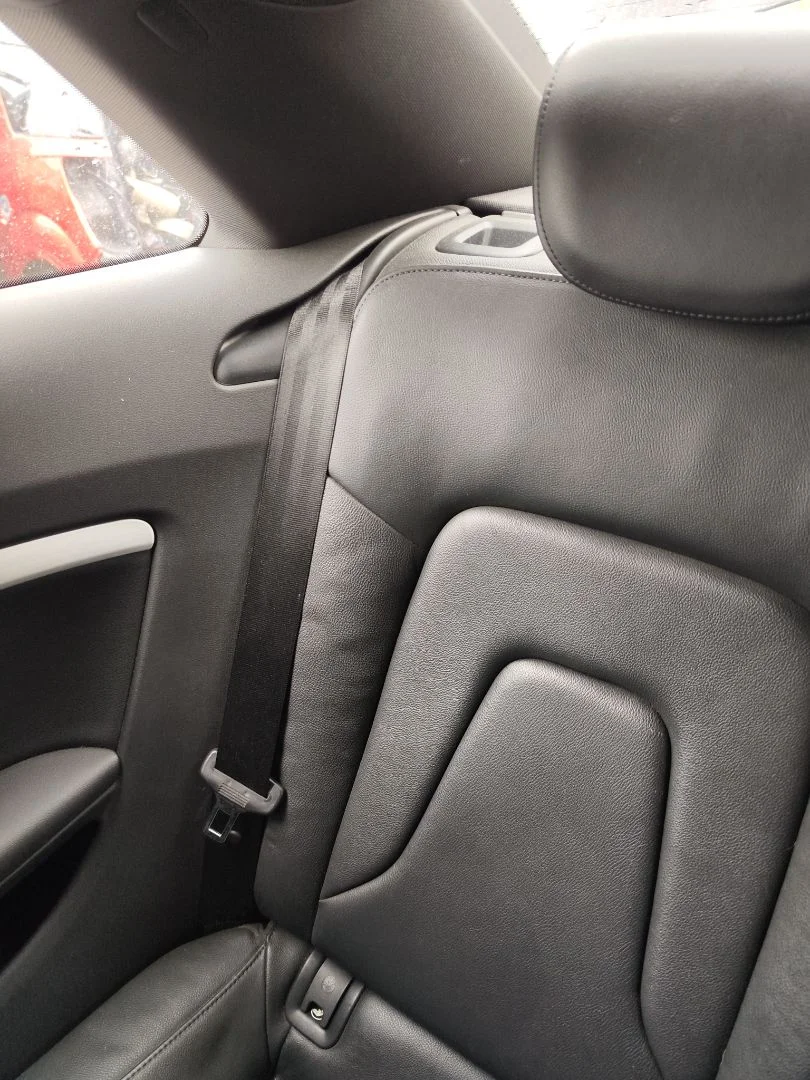 Foto de CINTURON SEGURIDAD TRASERO DERECHO AUDI A5 COUPE (8T) 2.0 16V TDI (170 CV / 125 KW)