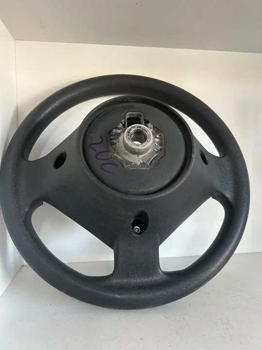 Foto de VOLANTE FIAT STRADA (278) 1.7 Turbodiesel (69 CV / 51 KW) referencia 735370133