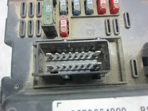 Foto de NO IDENTIFICADO PEUGEOT 307 BREAK / SW (S1)(04.2002) 2.0 HDi FAP CAT (107 CV / 79 KW) referencia 9650664080 foto 5