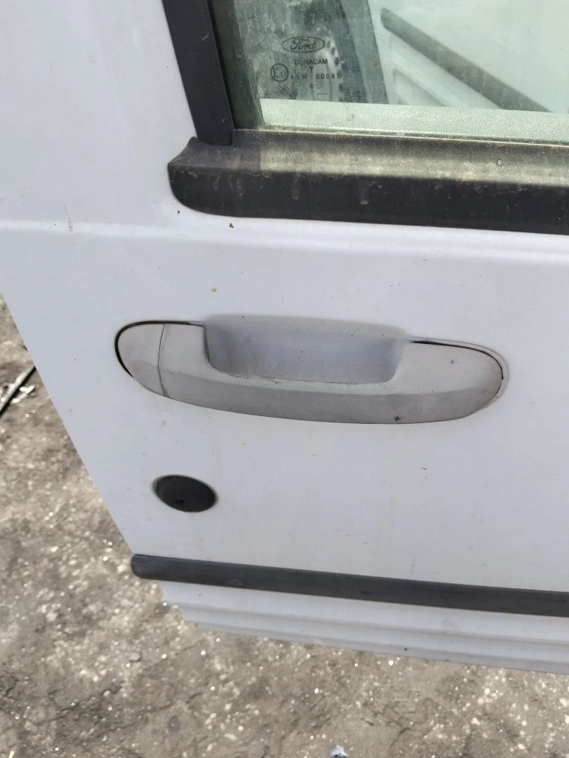Foto de MANETA EXTERIOR DELANTERA DERECHA FORD TRANSIT CONNECT (TC7) 1.8 TDCi CAT (110 CV / 81 KW)