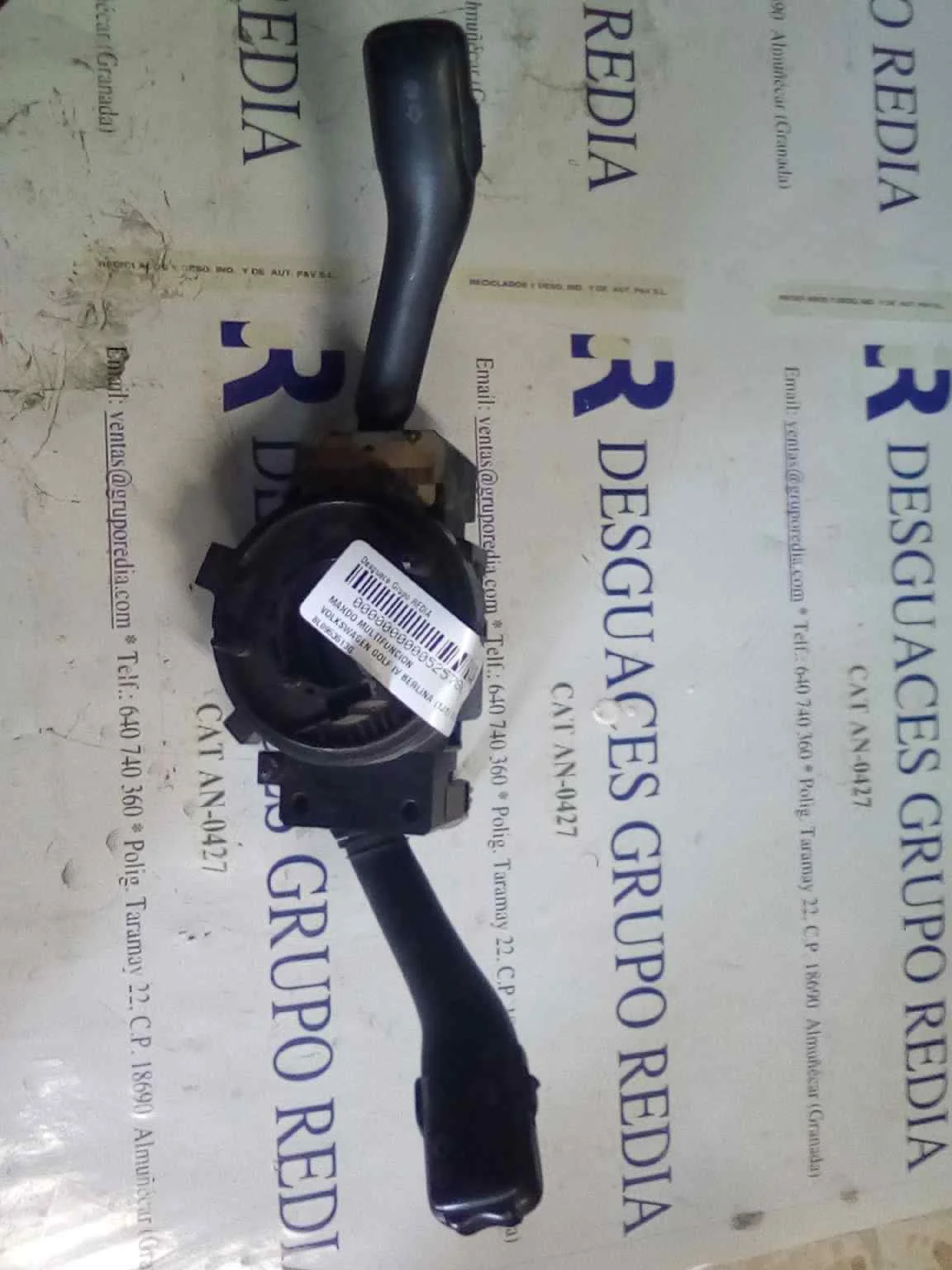 Foto de MANDO MULTIFUNCION VOLKSWAGEN GOLF IV BERLINA (1J1)(10.1997) 1.9 TDI (90 CV / 66 KW) referencia 8L0953513G