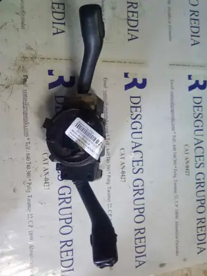 Foto de MANDO MULTIFUNCION VOLKSWAGEN GOLF IV BERLINA (1J1)(10.1997) 1.9 TDI (90 CV / 66 KW) referencia 8L0953513G foto 1