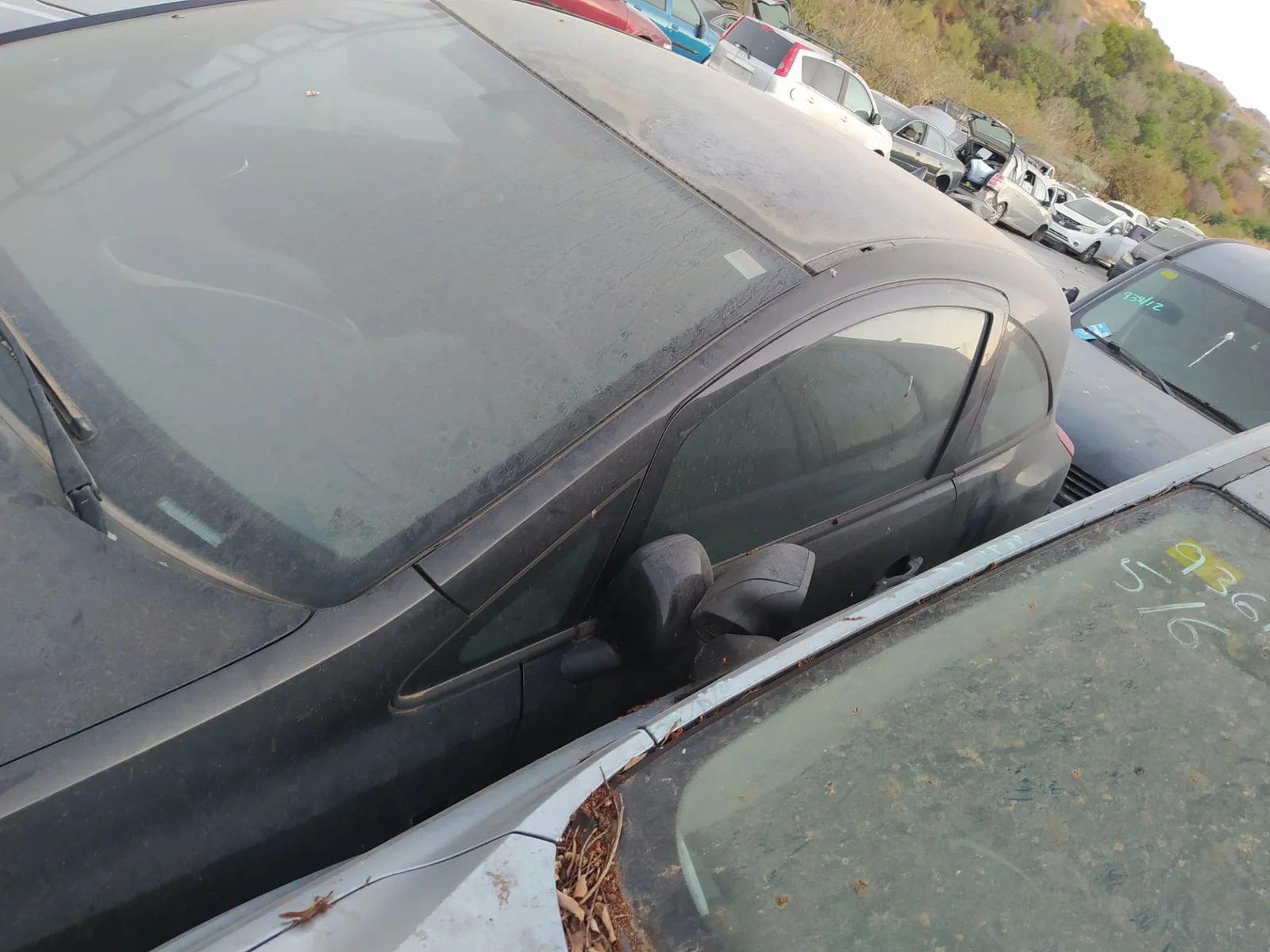 Foto de MANETA EXTERIOR DELANTERA IZQUIERDA OPEL CORSA D 1.2 16V CAT (Z 12 XEP / LB4) (80 CV / 59 KW) referencia 13255665