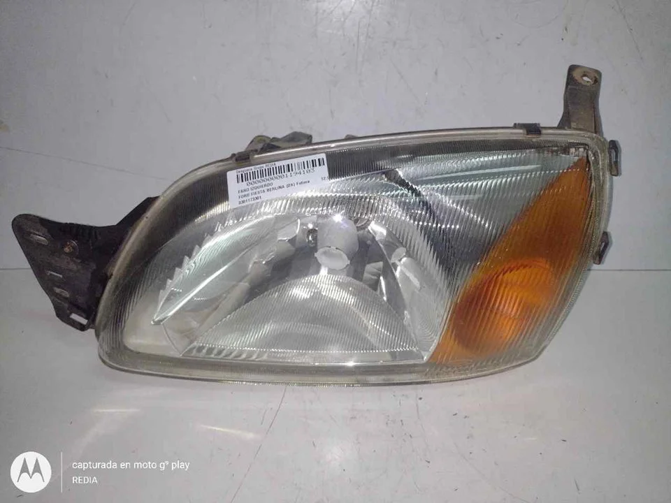 Foto de FARO IZQUIERDO FORD FIESTA BERLINA (DX) 1.25 16V CAT (75 CV / 55 KW) referencia YS6113006AK