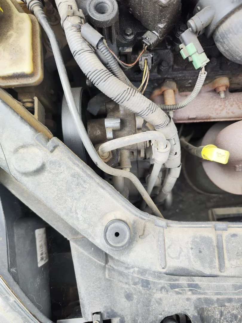 Foto de TUBO PRESION DIRECCION ASISTIDA FORD FIESTA (CBK) 1.4 TDCi CAT (68 CV / 50 KW)