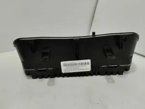 Foto de CUADRO INSTRUMENTOS VOLKSWAGEN POLO III (6N1) referencia 88311330 foto 2