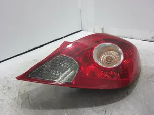 Foto de PILOTO TRASERO DERECHO OPEL CORSA D 1.2 16V CAT (Z 12 XEP / LB4) (80 CV / 59 KW) referencia 89038961A foto 6