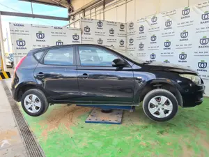 HYUNDAI I30 (FD) foto 6