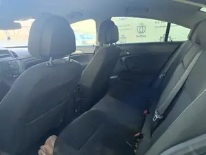 OPEL INSIGNIA BERLINA foto 5