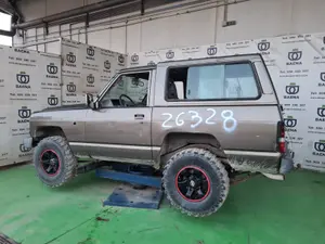 NISSAN PATROL (K/W260) foto 8