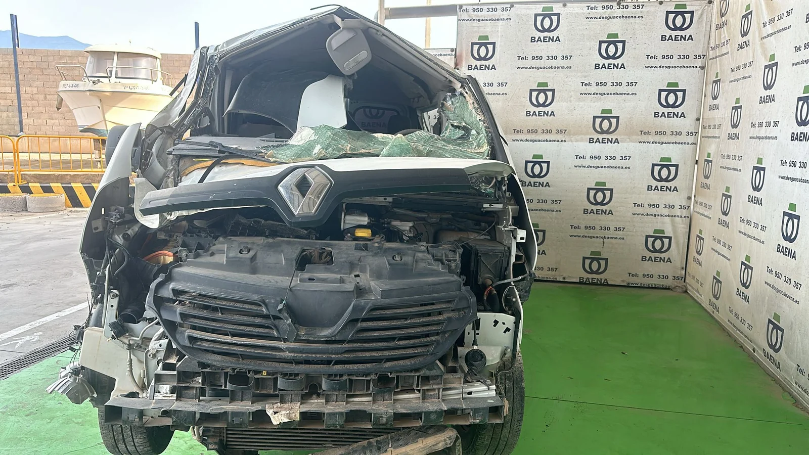 RENAULT TRAFIC III FURGÓN