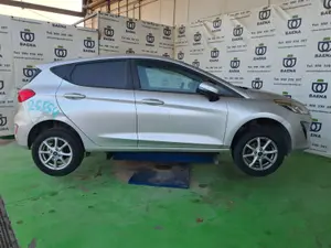 FORD FIESTA (CE1) foto 4