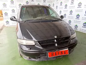 CHRYSLER VOYAGER GS foto 4