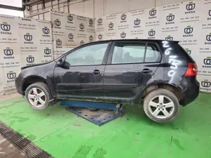 VOLKSWAGEN GOLF V (1K1)(10.2003) foto 7