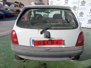 OPEL CORSA B foto 4