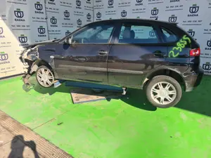 SEAT IBIZA (6L1) foto 4
