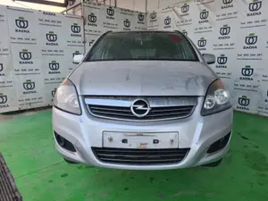 OPEL ZAFIRA B foto 1