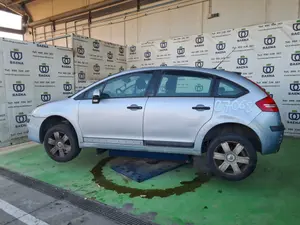 CITROEN C4 BERLINA foto 3
