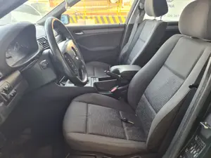 BMW SERIE 3 BERLINA (E46) foto 5