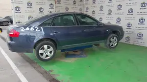AUDI A6 AVANT (4B5) foto 2