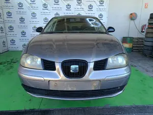 SEAT IBIZA (6L1) foto 1