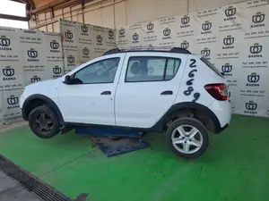 DACIA SANDERO II foto 2