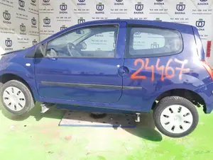RENAULT TWINGO II foto 5