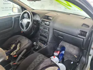 OPEL ASTRA G BERLINA foto 5
