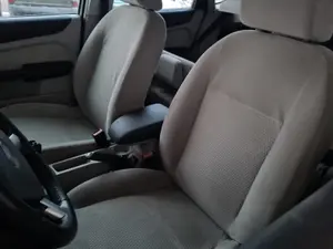 FORD FOCUS BERLINA (CAP) foto 7