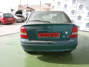 OPEL ASTRA G BERLINA foto 2