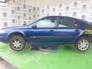 RENAULT LAGUNA II (BG0) foto 2