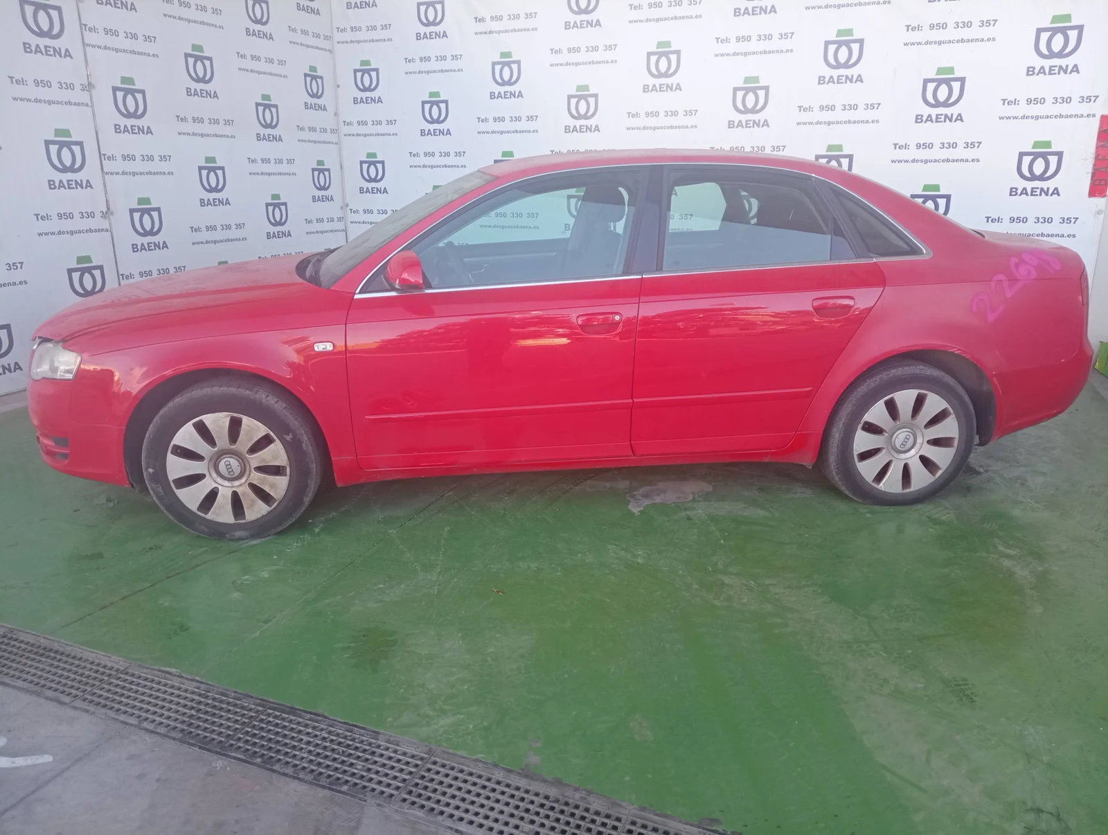 AUDI A4 BERLINA (8E)