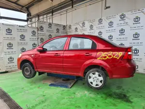 CHEVROLET AVEO BERLINA foto 3