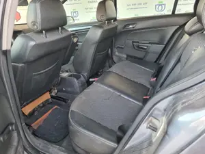 OPEL ASTRA H BERLINA foto 7