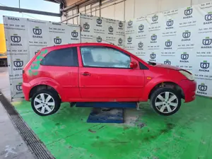 FORD FIESTA (CBK) foto 6