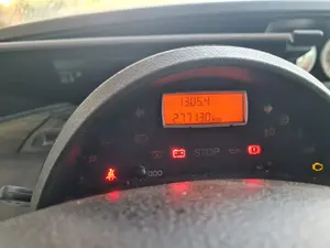 PEUGEOT 807 foto 2