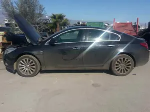 OPEL INSIGNIA BERLINA foto 1