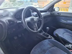 PEUGEOT 206 foto 6